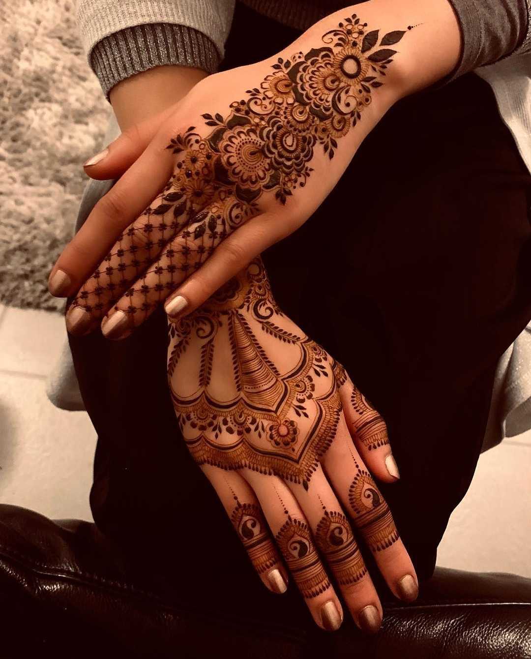 Both hand Arabic Mehndi Designs