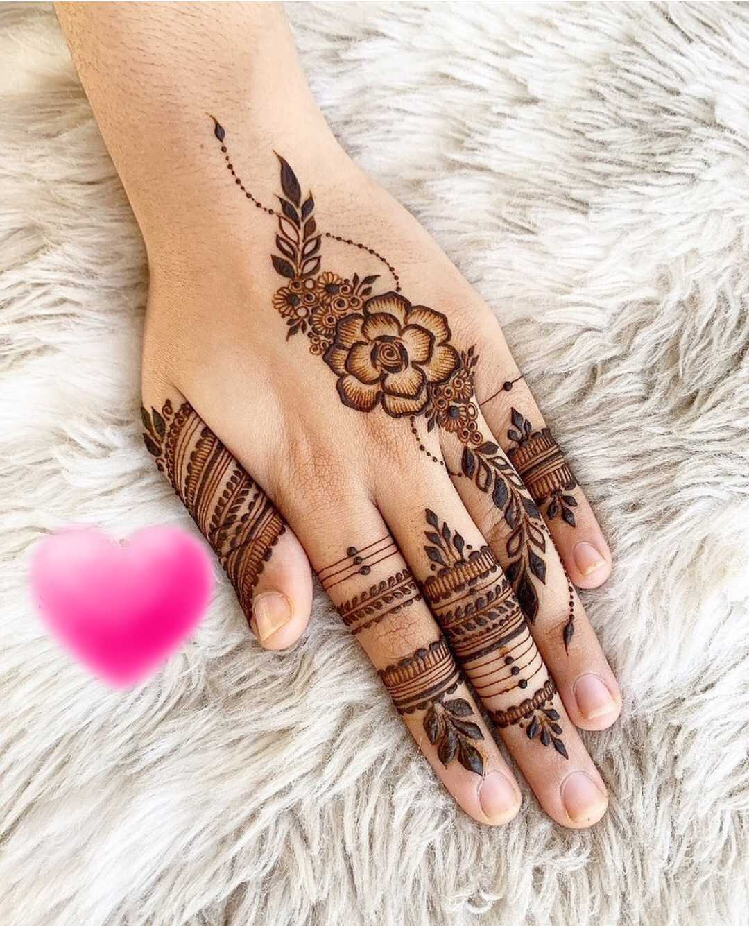 Front Hand Arabic Mehndi Designs