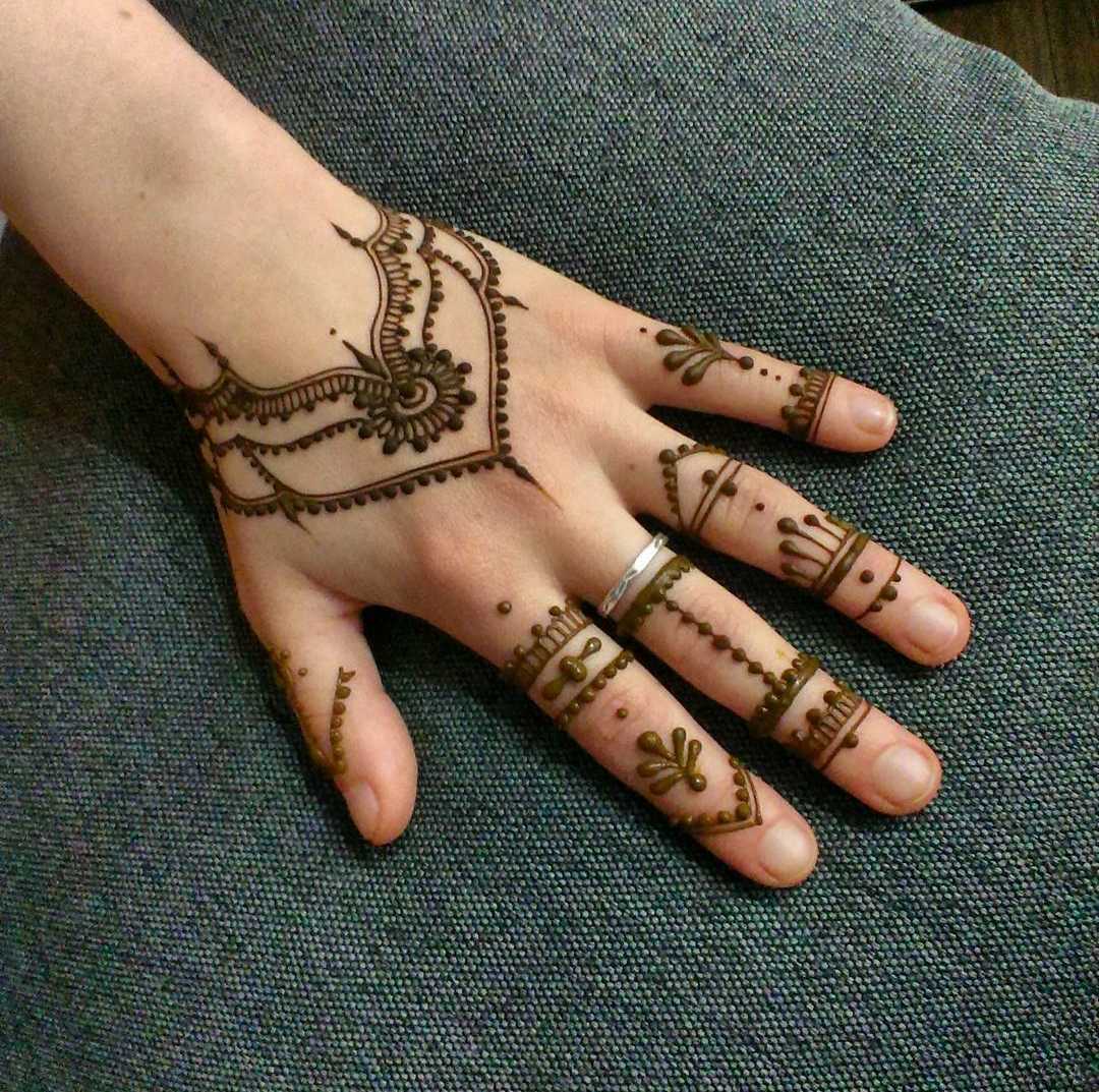 Easy mehndi design With Ring
